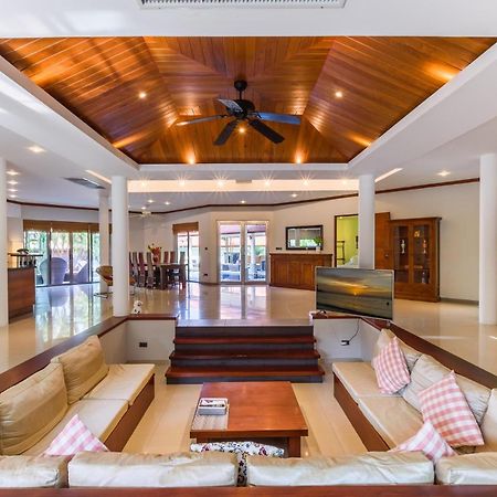 Amber Pool Villa Naiharn Rawai ภายนอก รูปภาพ