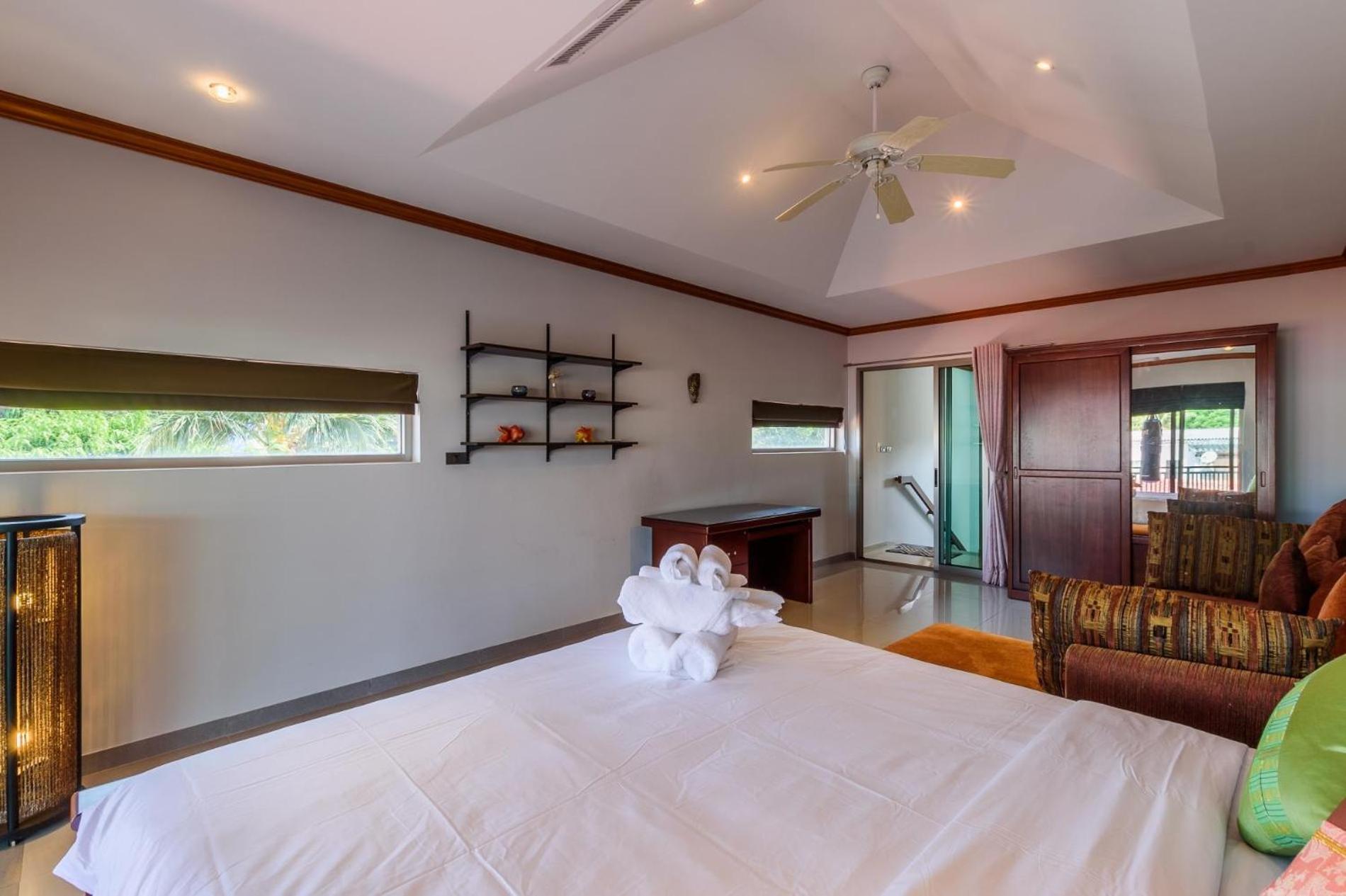 Amber Pool Villa Naiharn Rawai ภายนอก รูปภาพ